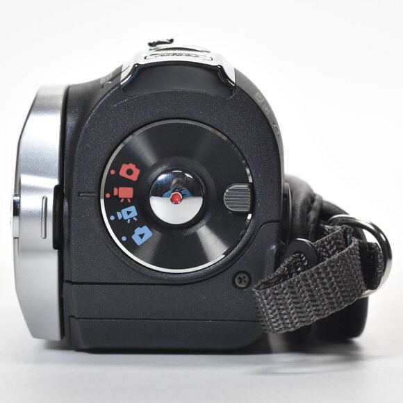 Canon FS100 Flash Memory Camcorder 48x Optical Zoom 2.7" LCD 8GB SD Card MINT - Picture 9 of 16